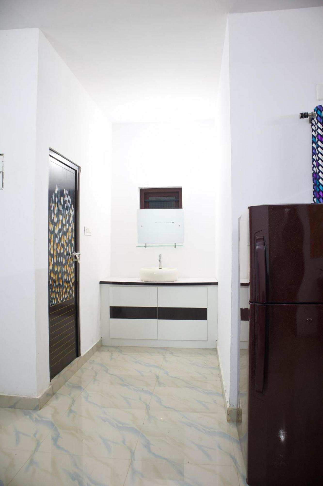 Ambili Riverfront Villa With Party Hall Irimbranallur Exterior foto